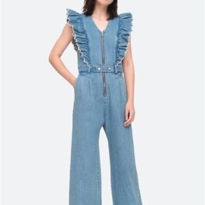 ISO this Sea NY Mara denim romper. Looking for a size 8 or 10.